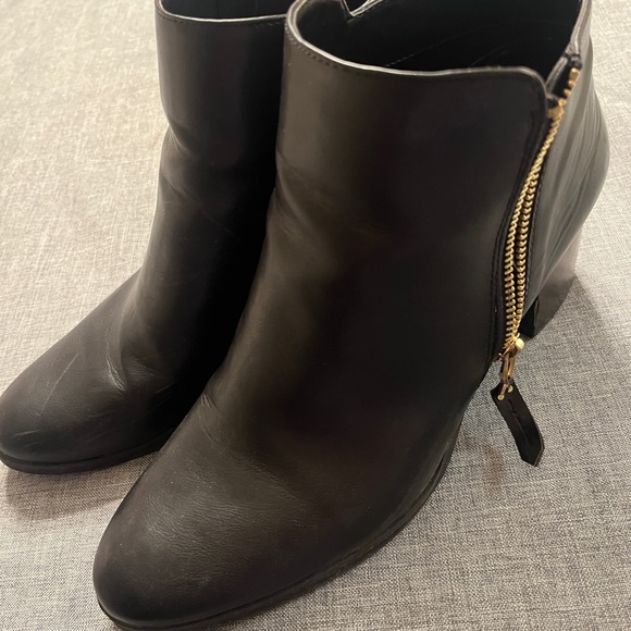 Ladies Size 10 | Aerosole Heelrest - Picture 4 of 4